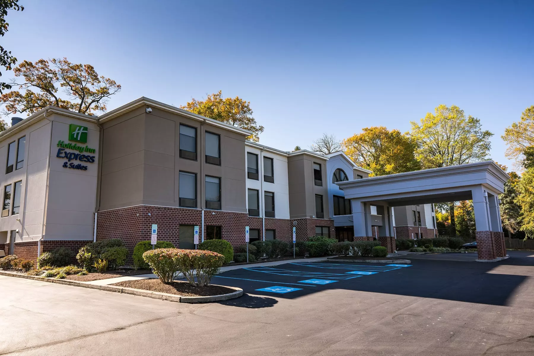 Holiday Inn Express Hotel & Suites West Chester by IHG - Primary Image