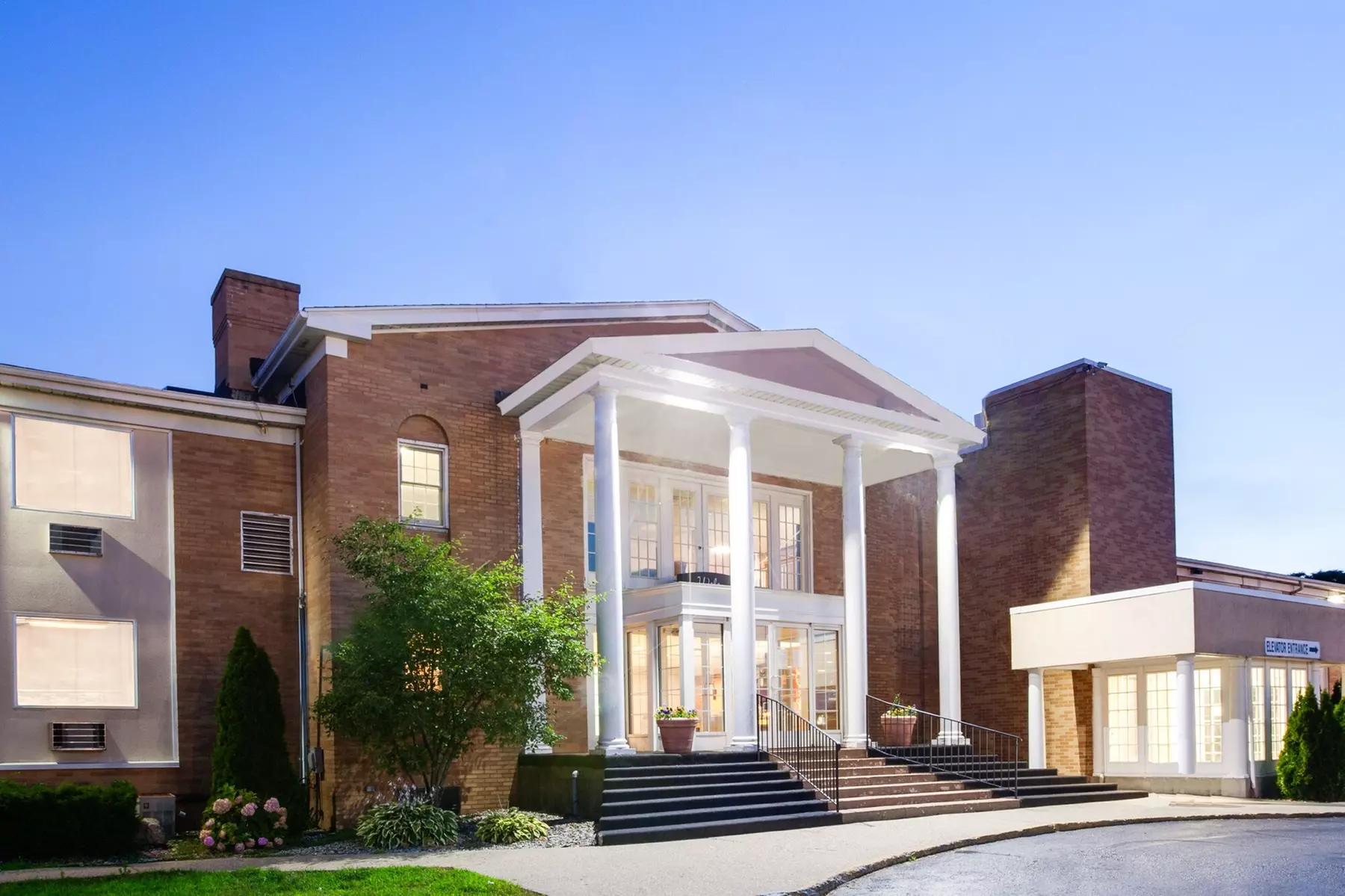 Motel 6 Grand Rapids, MI - Northeast - Primary Image