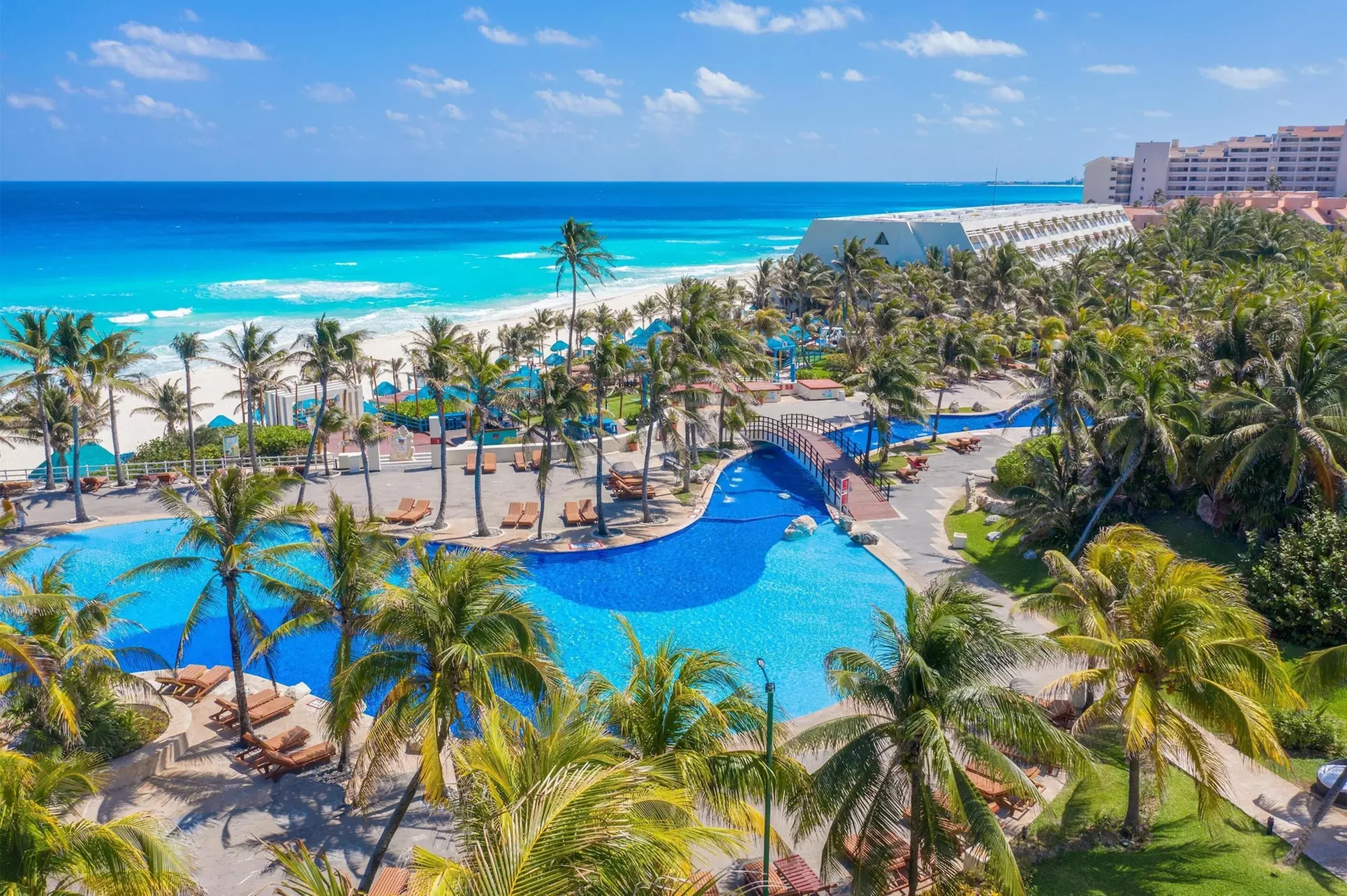 The Pyramid Cancun By Oasis - All Inclusive - Primary Image
