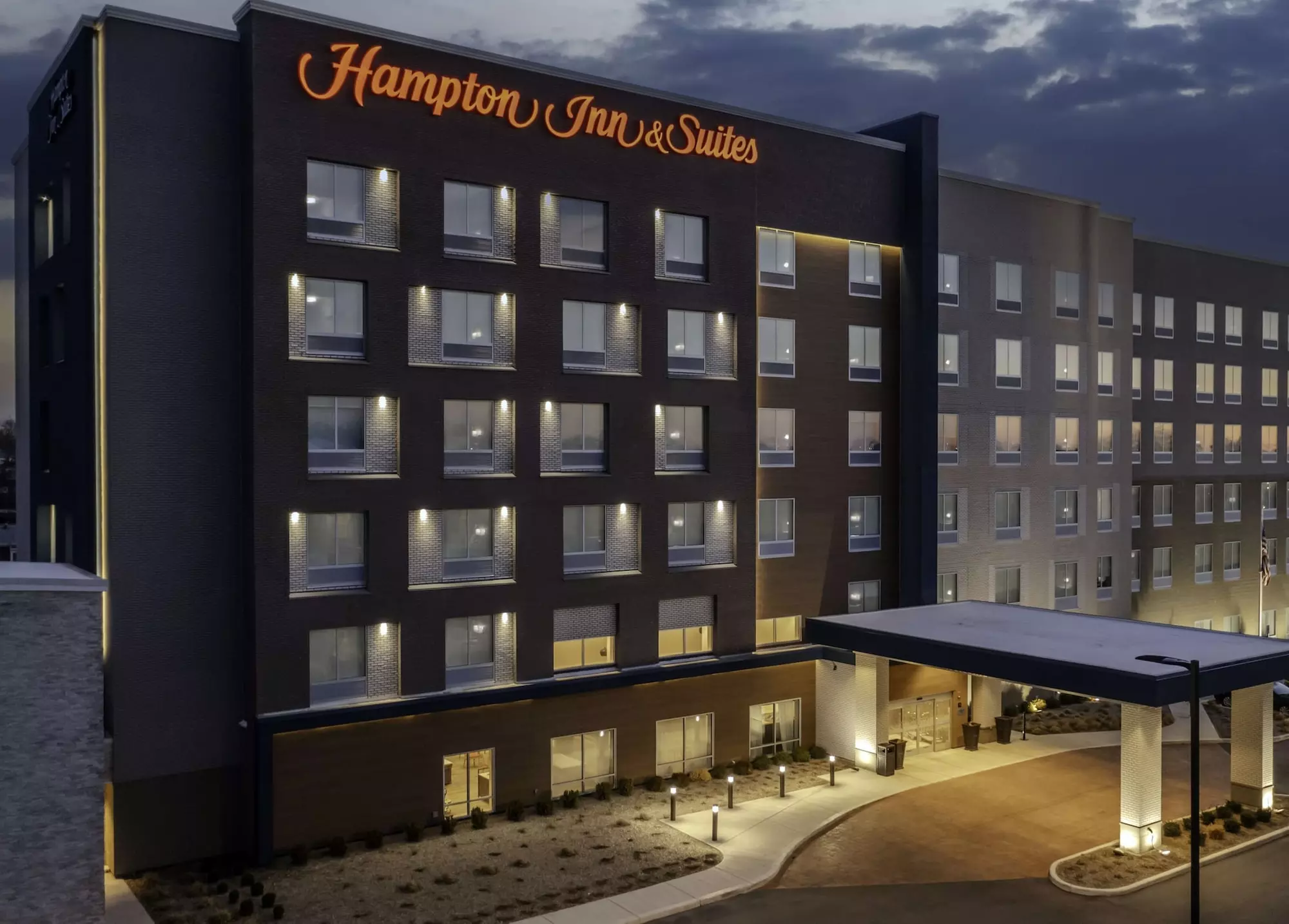 Hampton Inn & Suites Indianapolis West Speedway - Primary Image