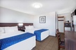 Travelodge by Wyndham Newport - Second Medium