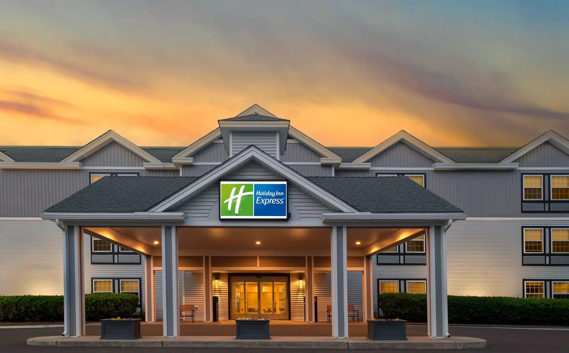 Holiday Inn Express St Albans by IHG - Primary Image