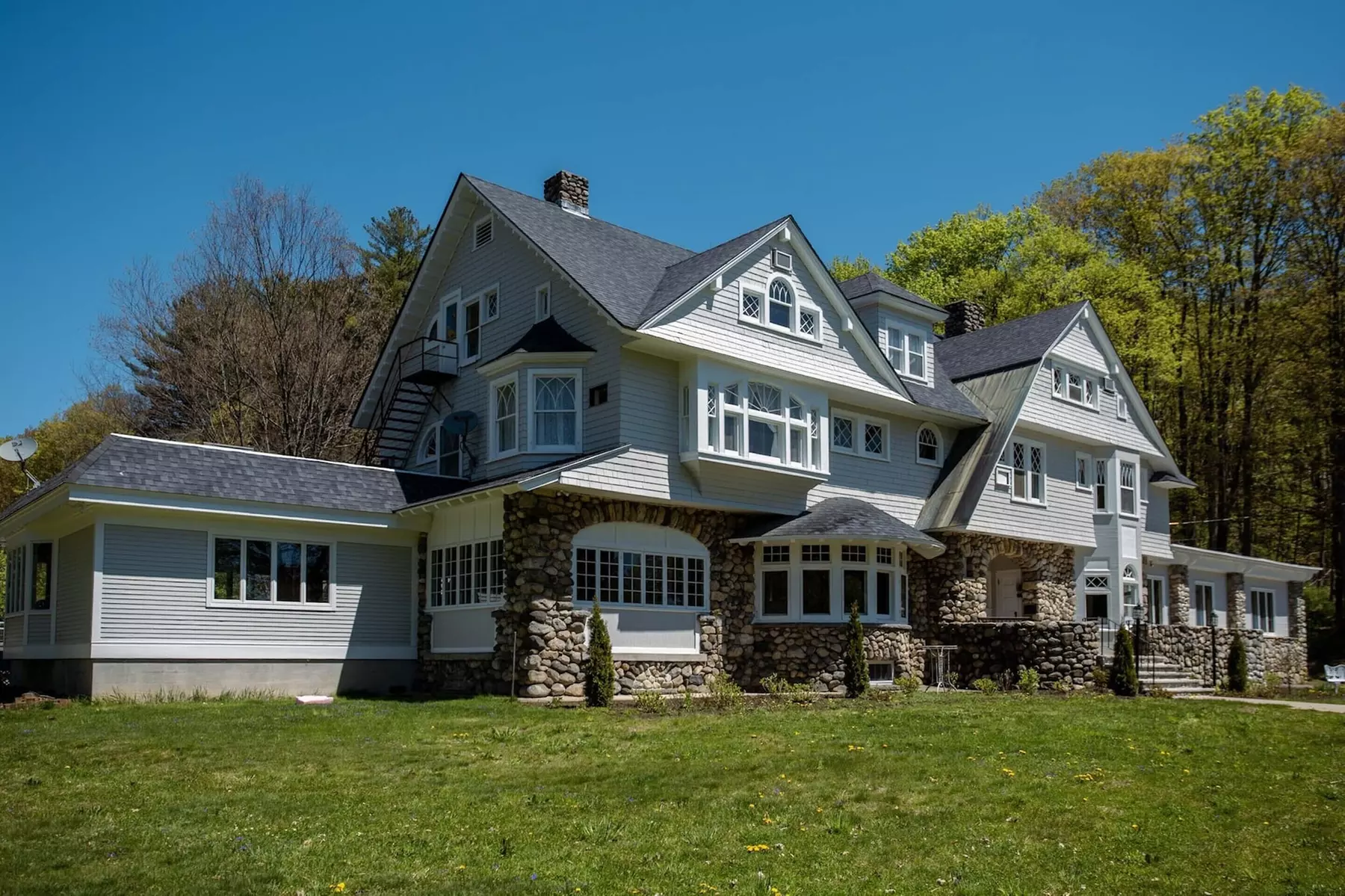 The Hartness House - Primary Image