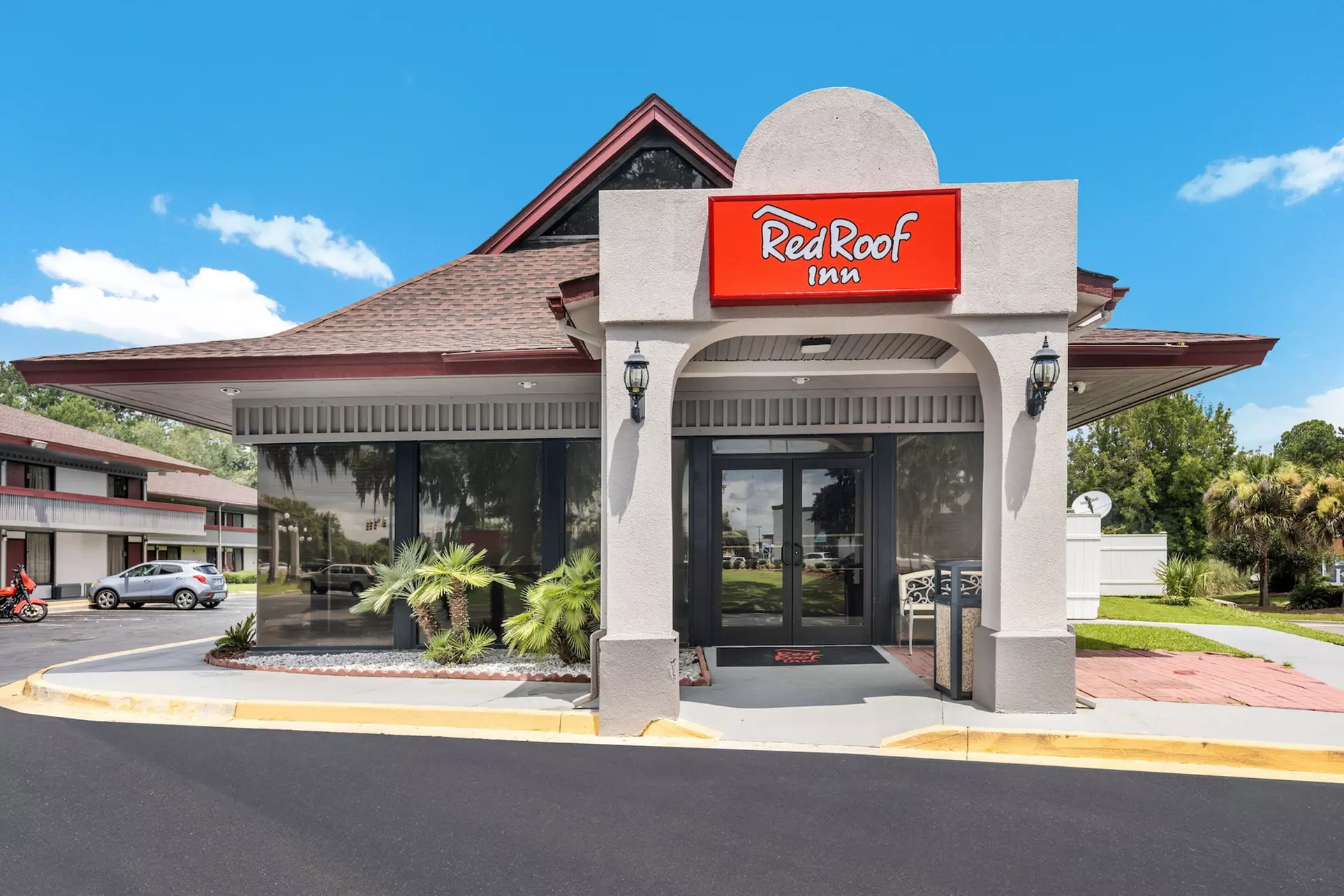 Red Roof Inn Savannah - Southside/Midtown - Primary Image