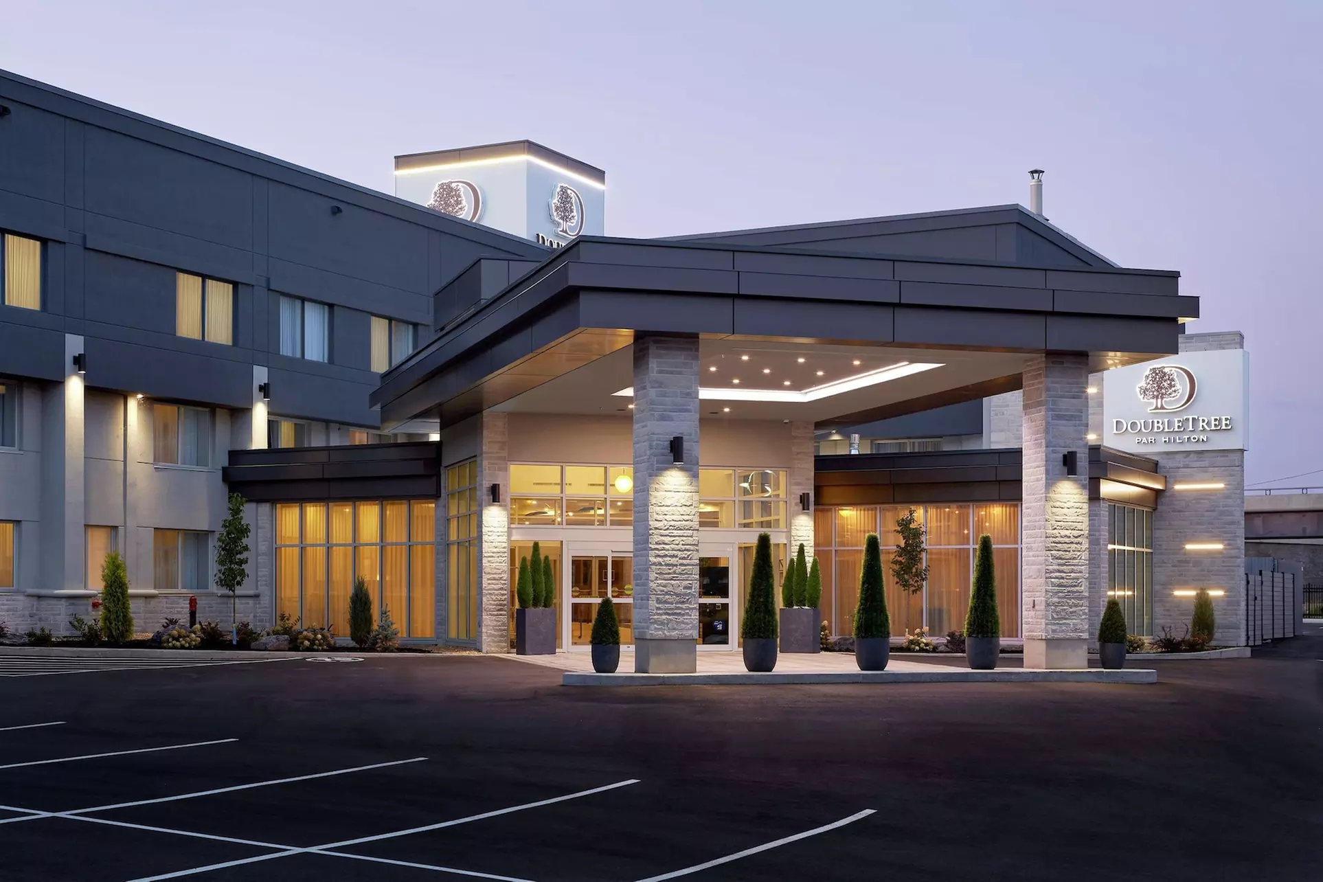 DoubleTree by Hilton Montreal Airport - Primary Image