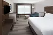 Holiday Inn Express & Suites Kingdom City by IHG - Second Medium