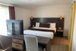 Oasis Inn & Suites - Second Medium