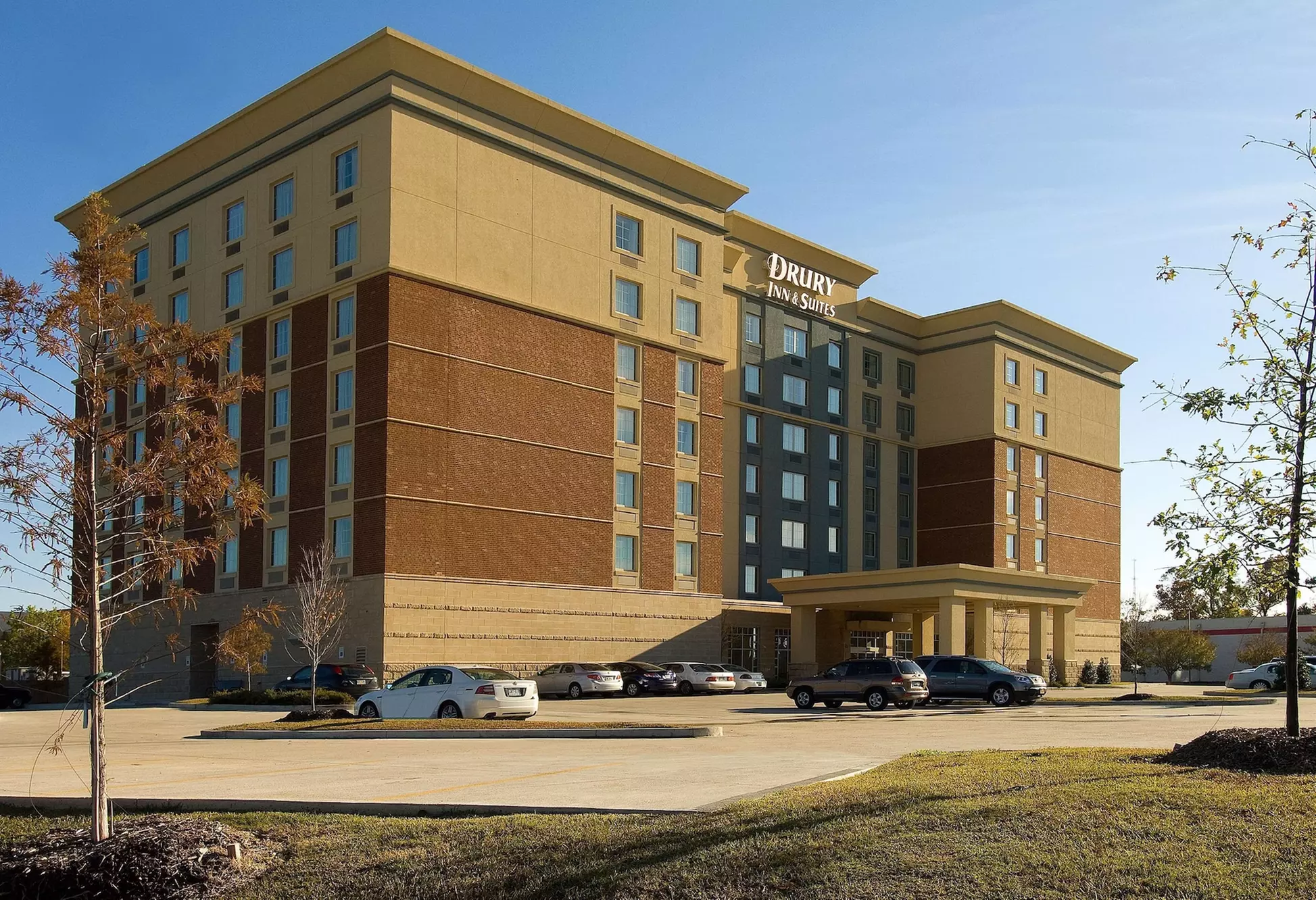 Drury Inn & Suites Baton Rouge - Primary Image