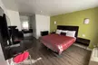 Claremont Lodge - Second Medium