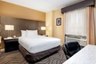 La Quinta Inn & Suites by Wyndham Oshawa - Second Medium