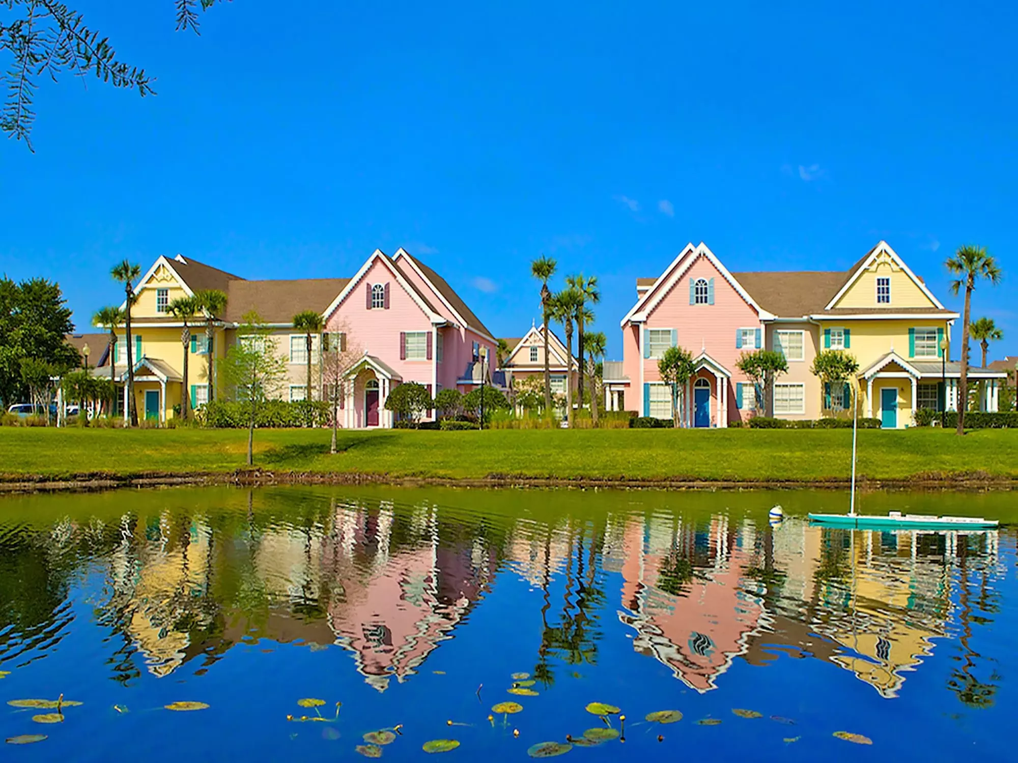 Runaway Beach Resort by Magical Memories - Primary Image