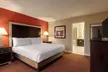 DoubleTree by Hilton New York LaGuardia Airport - Second Medium