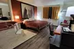 Super 8 by Wyndham Canton/Livonia Area - Second Medium