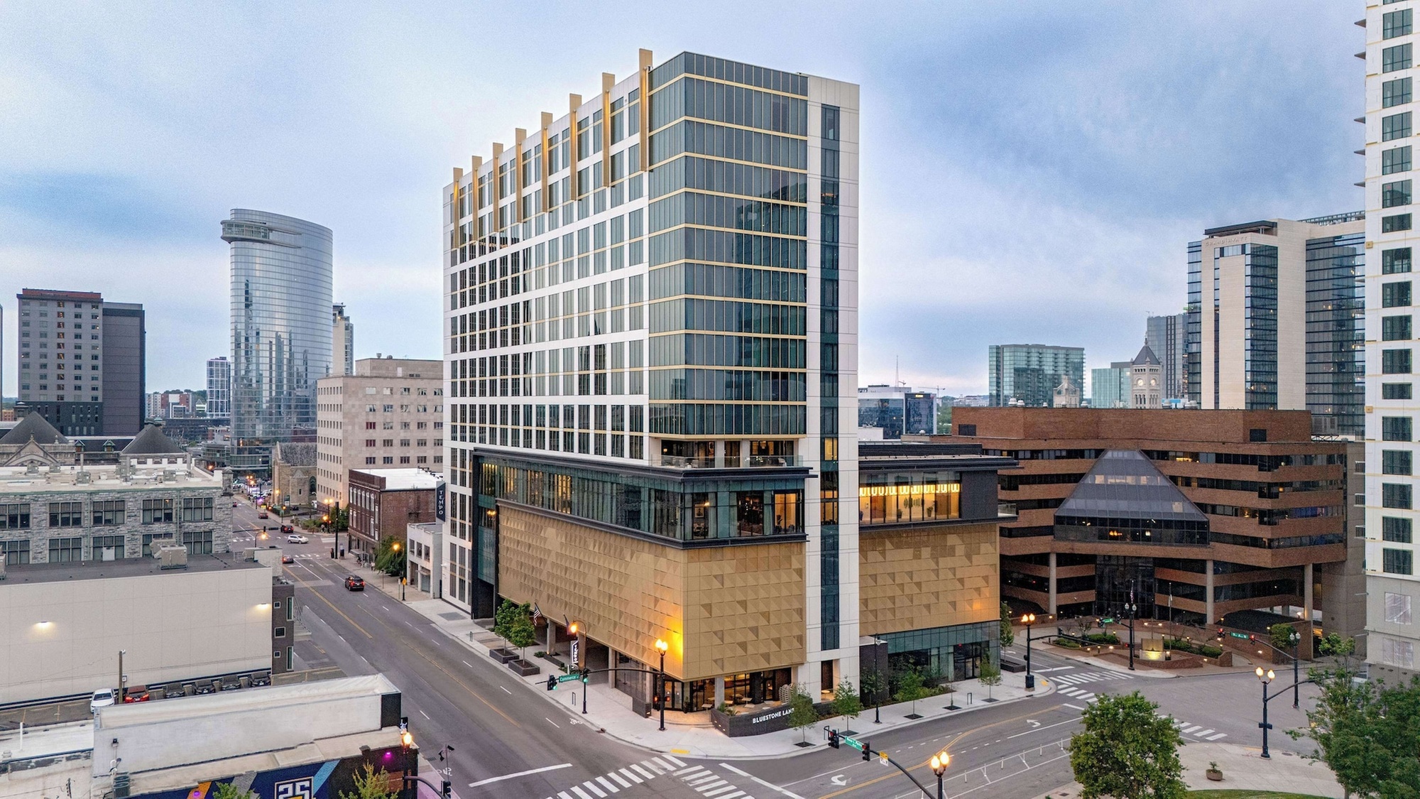 Tempo By Hilton Nashville Downtown