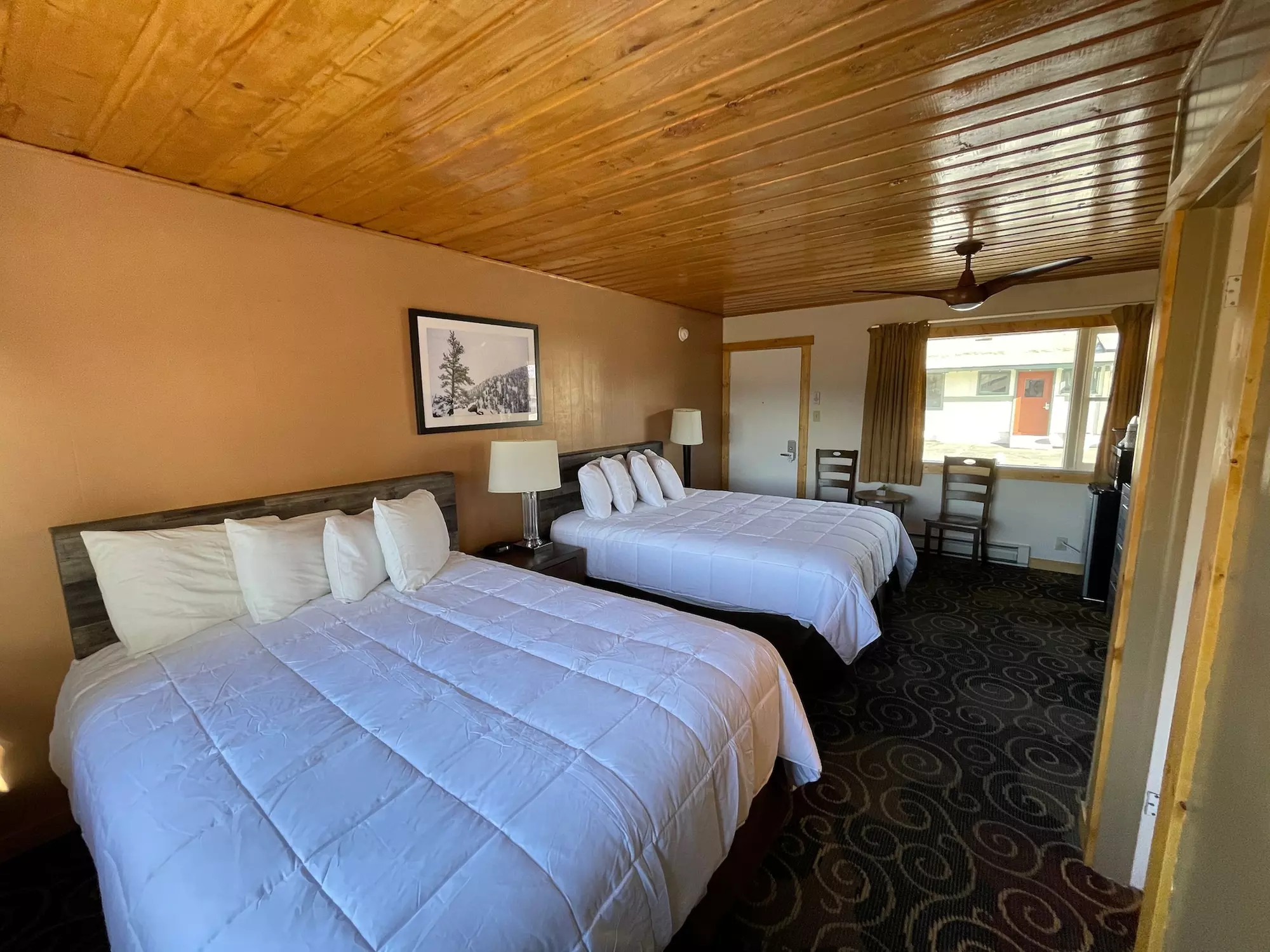 Estes Mountain Lodge - Primary Image