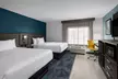 La Quinta Inn & Suites by Wyndham Greensboro NC - Second Medium