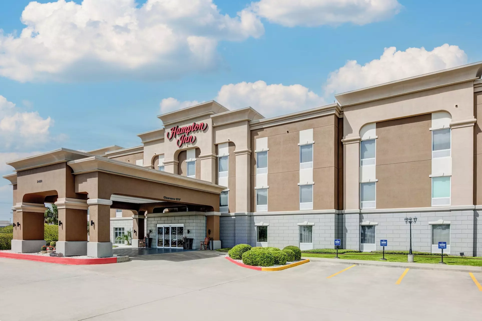 Hampton Inn Kingsville - Primary Image