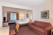 La Quinta Inn & Suites by Wyndham Garden City - Second Medium