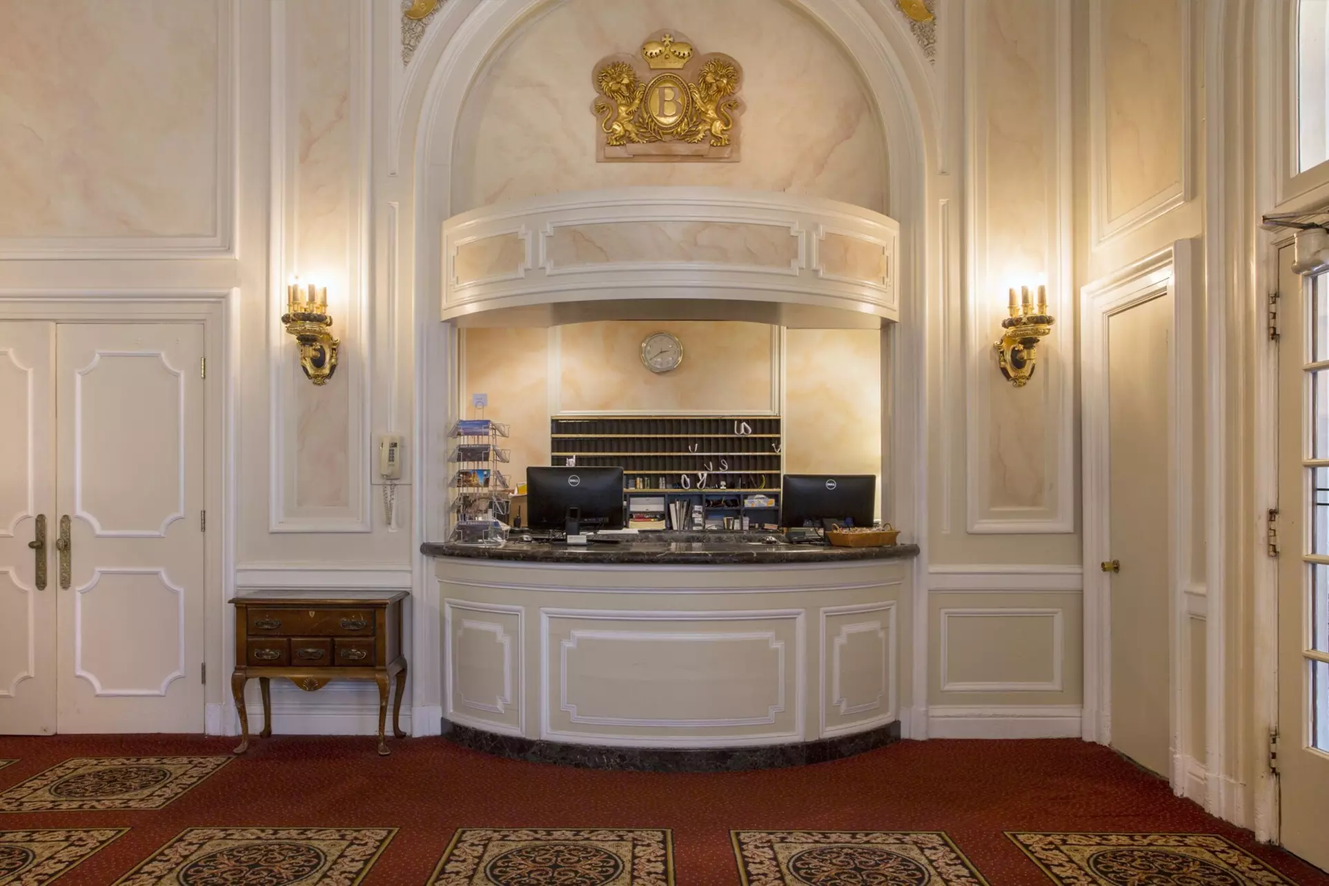 Beresford Arms Hotel - Primary Image