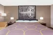 Super 8 by Wyndham Columbus Airport - Second Medium