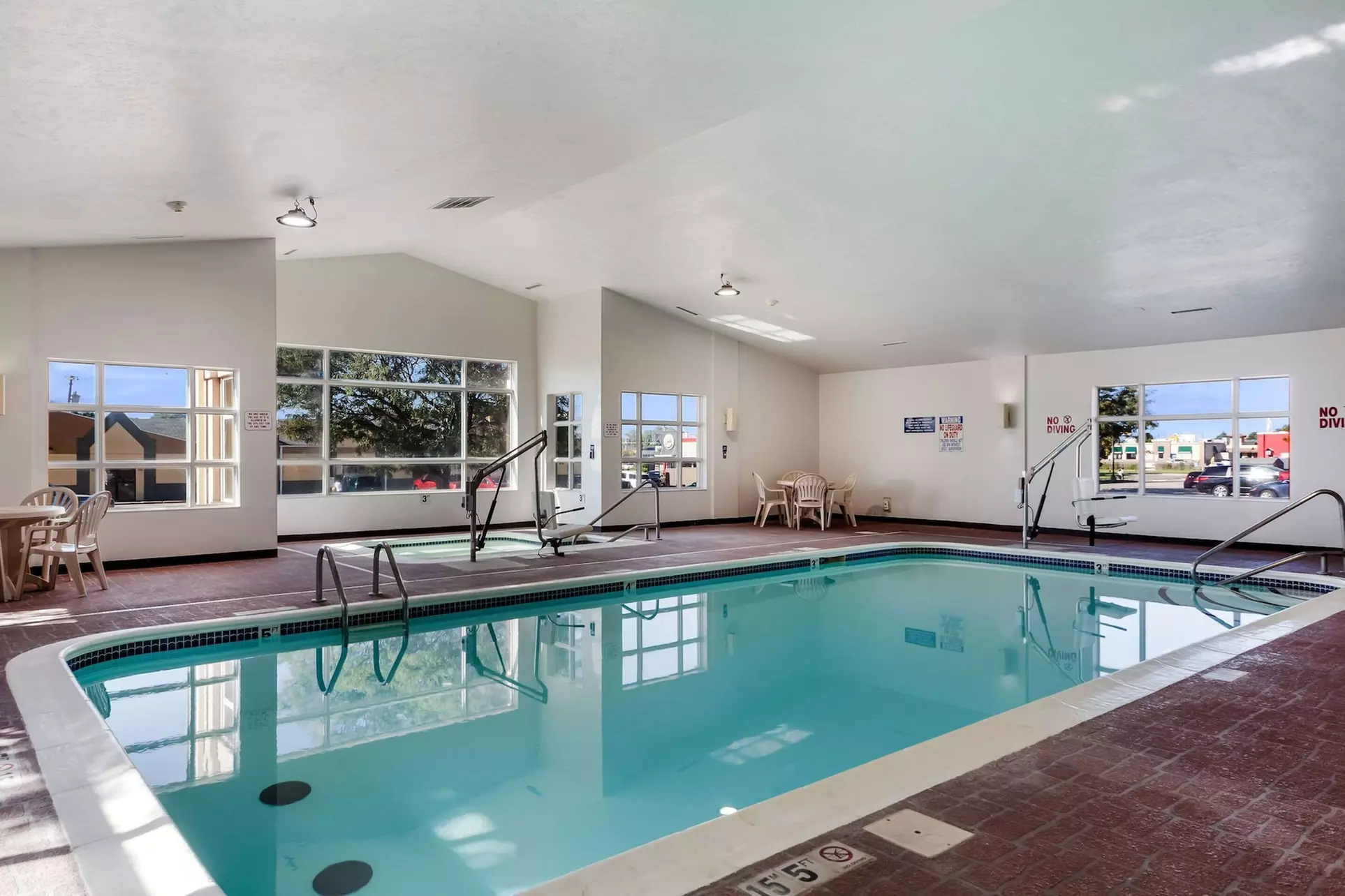 Quality Inn Lincoln Cornhusker - Primary Image