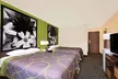Super 8 by Wyndham Muncie/Ball St. College Area - Second Medium