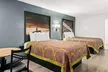 Super 8 by Wyndham Grand Prairie Southwest - Second Medium