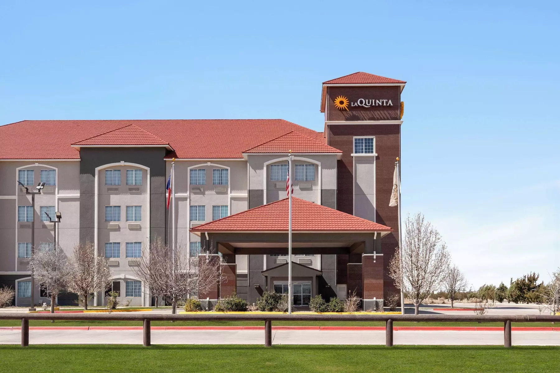 La Quinta Inn & Suites by Wyndham Dumas - Primary Image