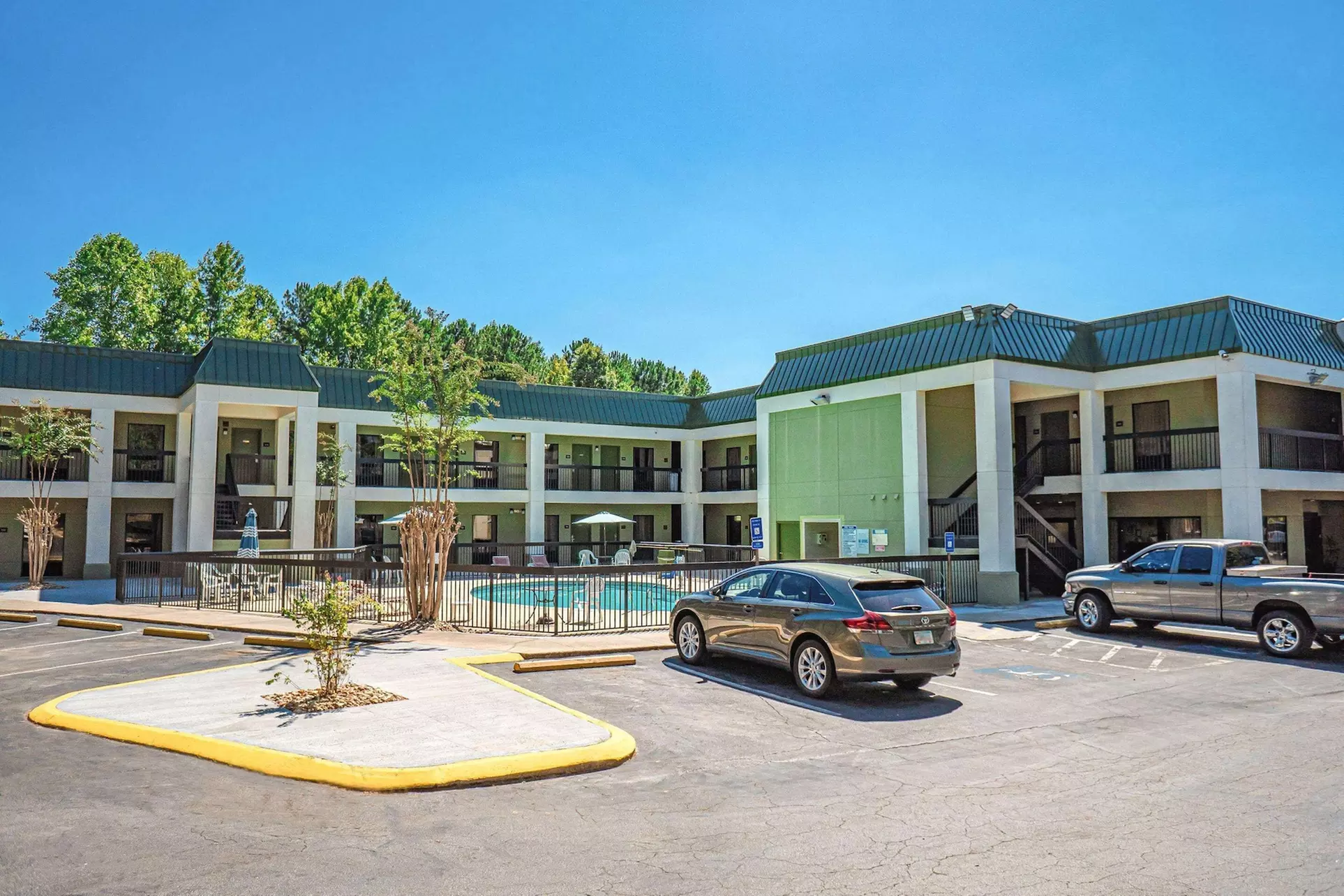 Quality Inn & Suites near Six Flags - Austell - Primary Image