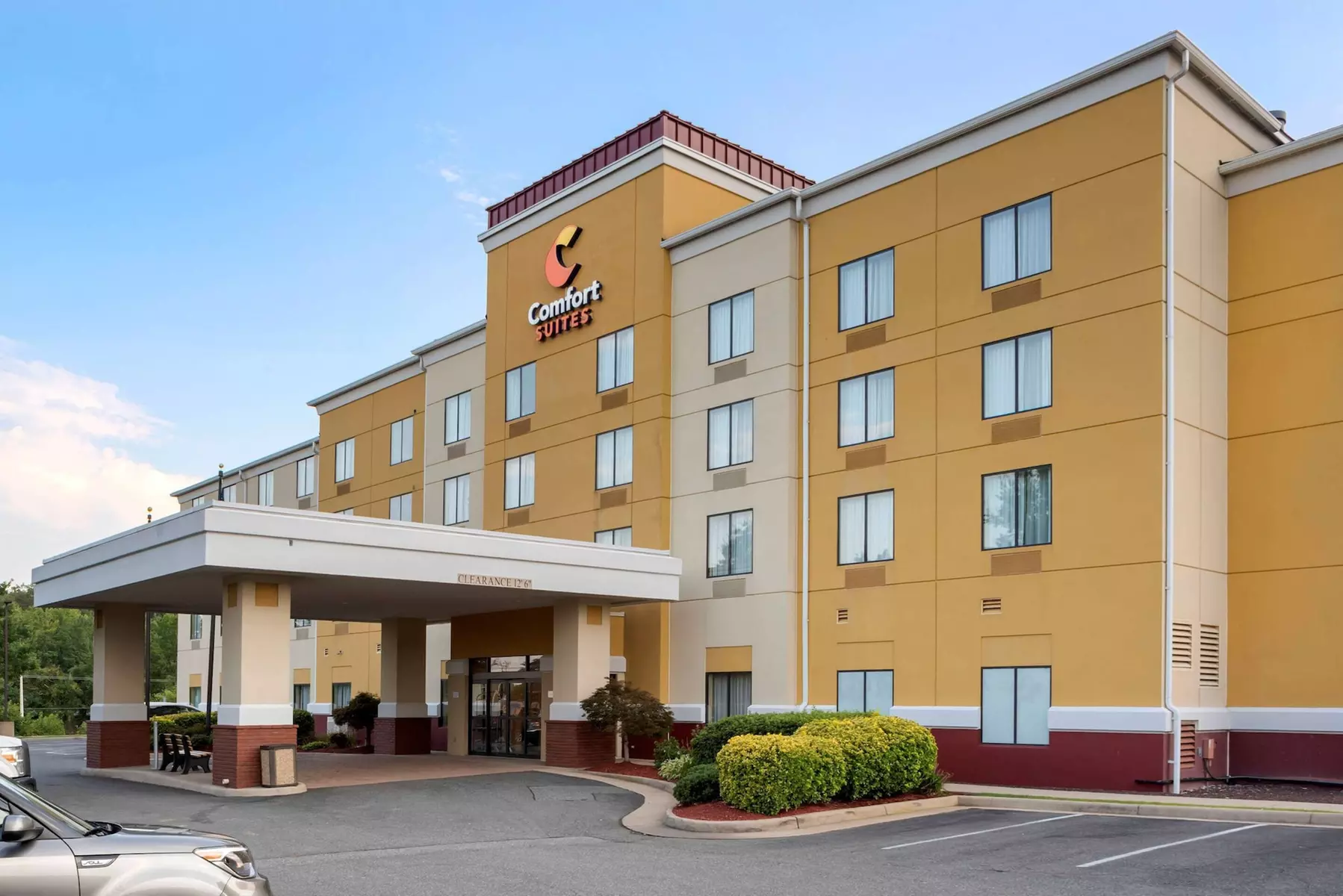 Comfort Suites Fredericksburg North - Primary Image