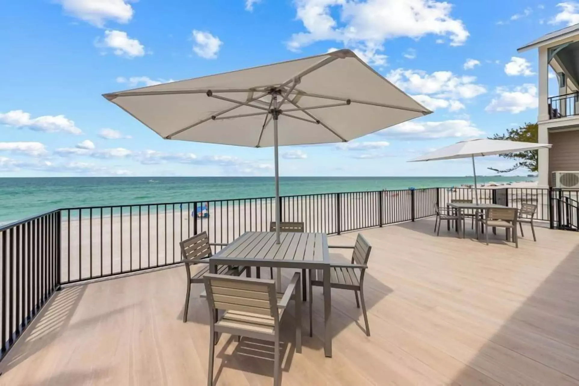 Seabreeze at Anna Maria Island Inn - Primary Image