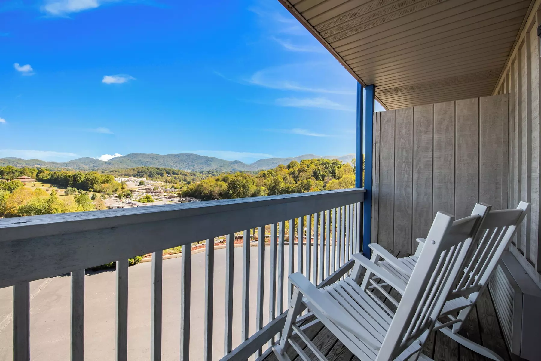 Econo Lodge Waynesville - Primary Image