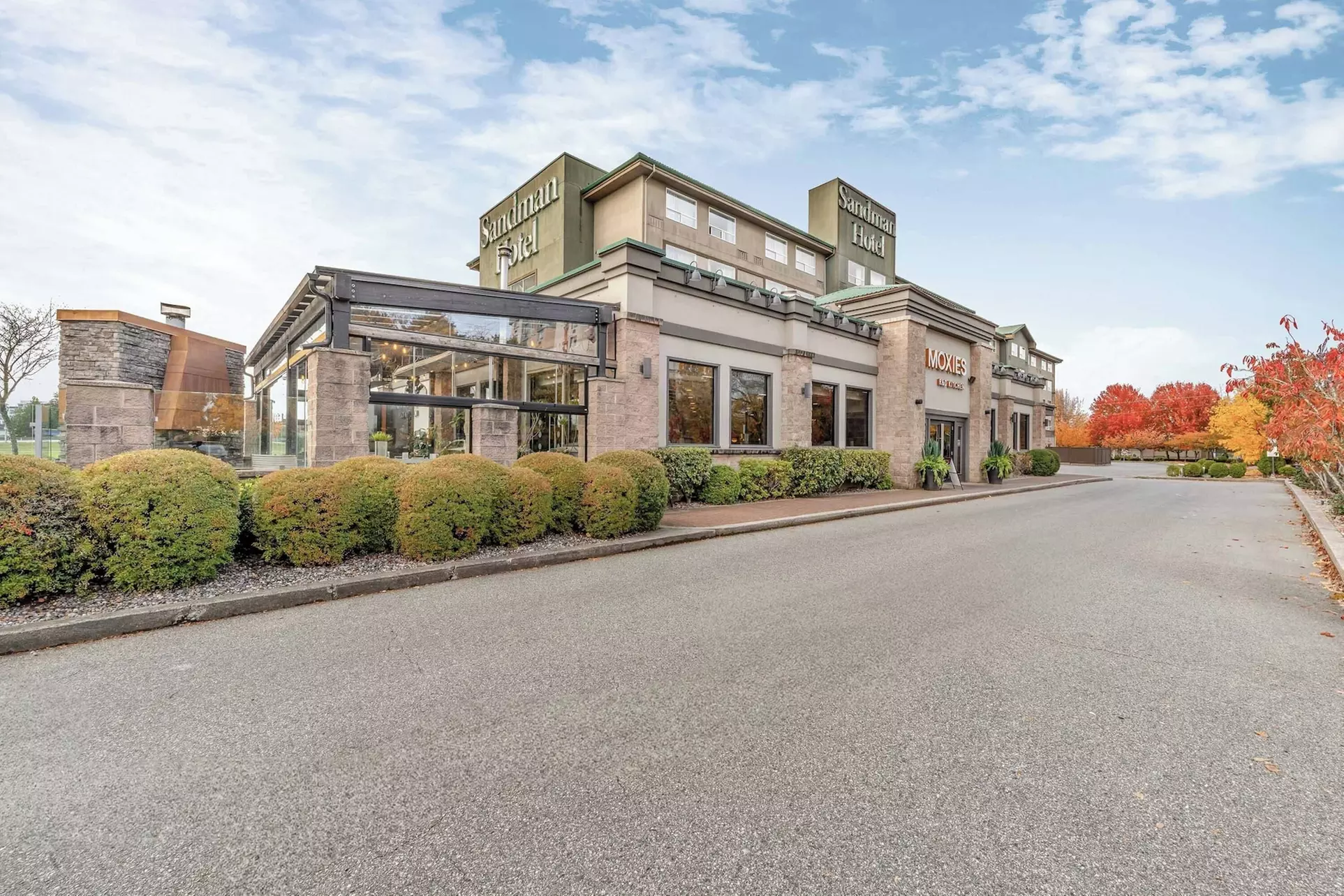 Sandman Hotel Vancouver Airport - Primary Image