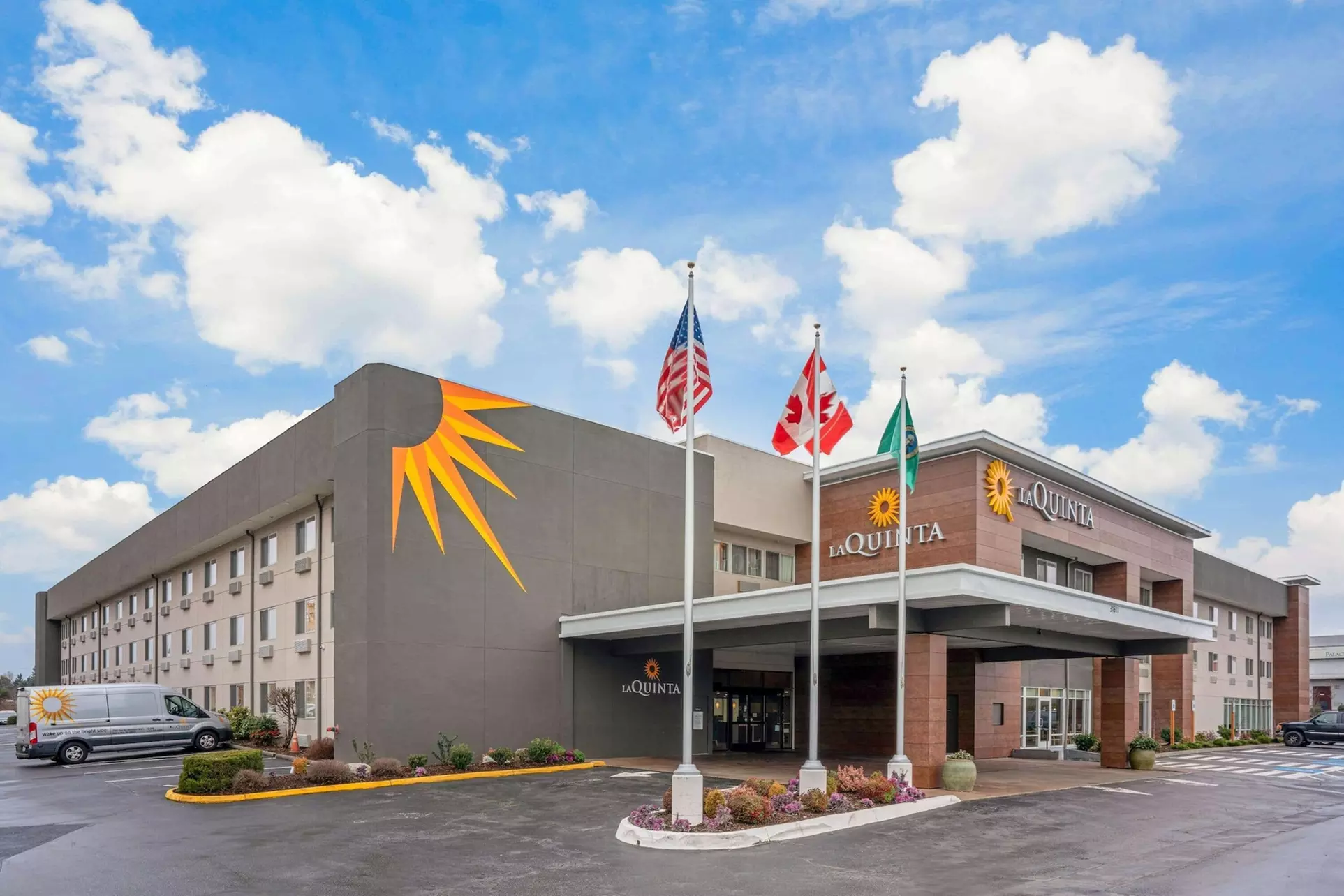 La Quinta Inn & Suites by Wyndham Seattle Federal Way - Primary Image