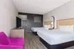 La Quinta Inn & Suites by Wyndham Ft. Pierce - Second Medium