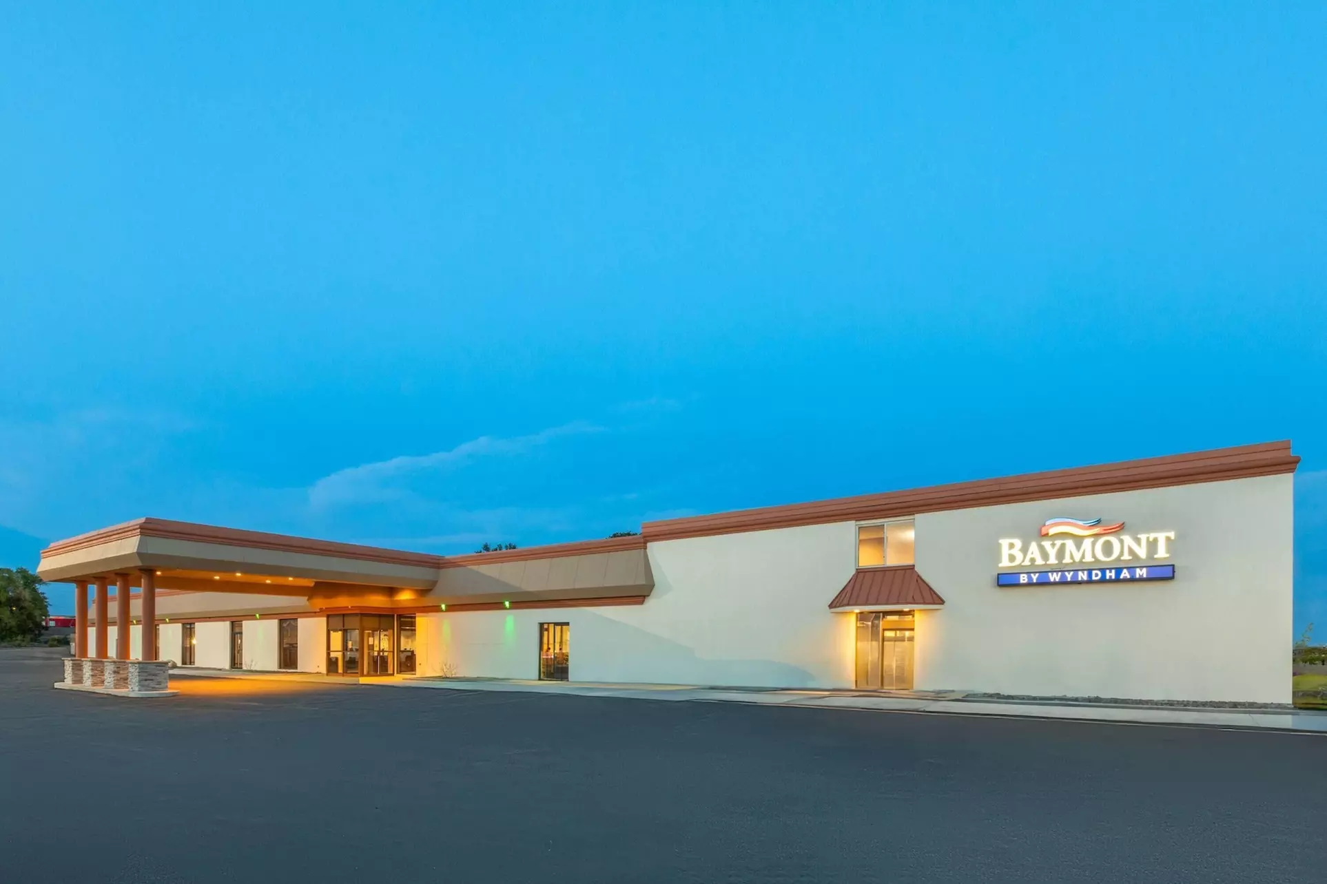 Baymont by Wyndham Jamestown Conference Center & Water Park - Primary Image