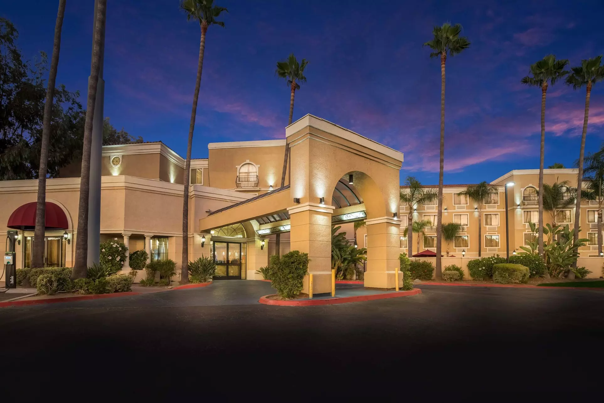 Best Western Escondido Hotel - Primary Image