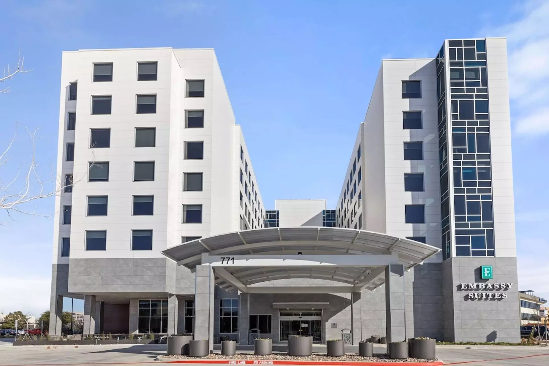 Embassy Suites by Hilton Irving Las Colinas - Primary Image