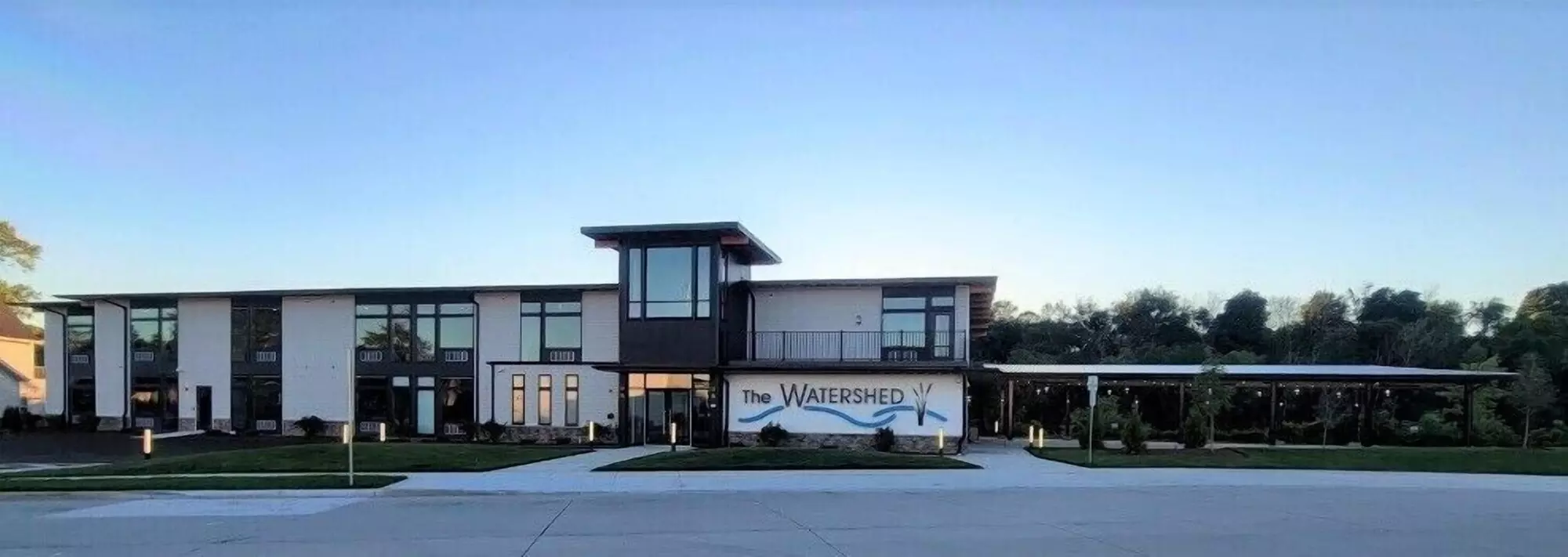 Watershed Hotel - Primary Image