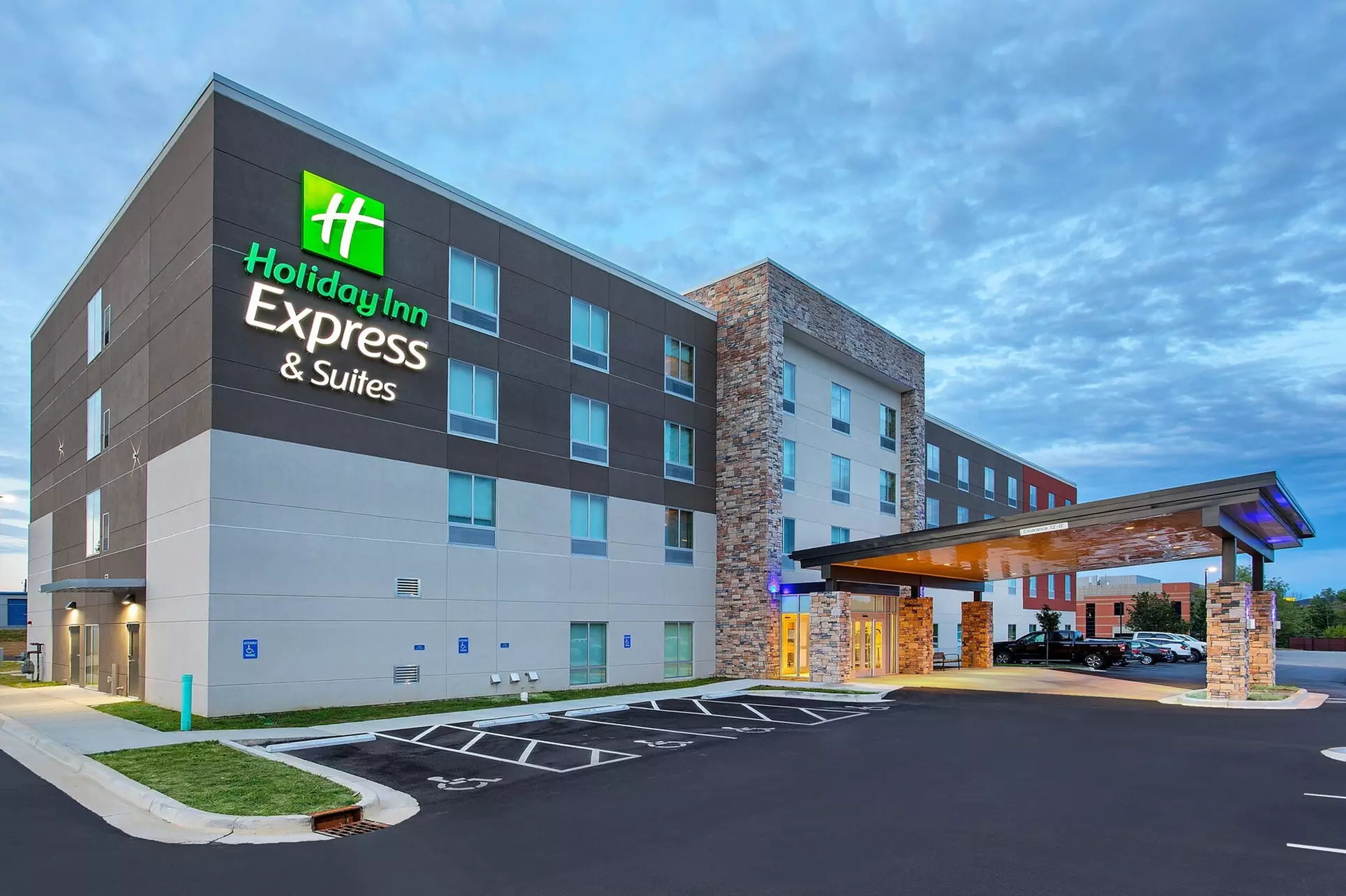 Holiday Inn Express And Suites La Grange by IHG - Primary Image