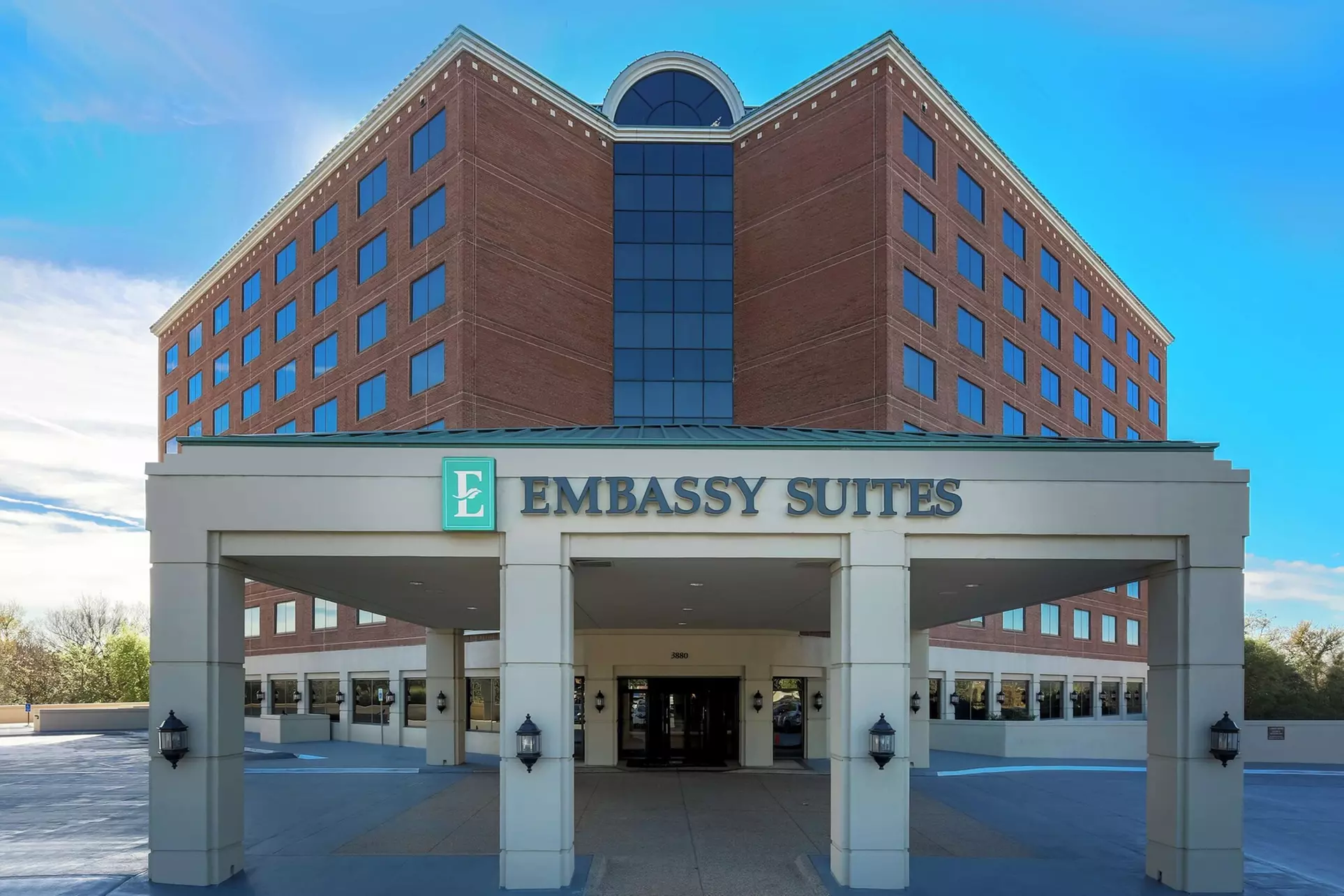 Embassy Suites by Hilton Dallas Love Field - Primary Image