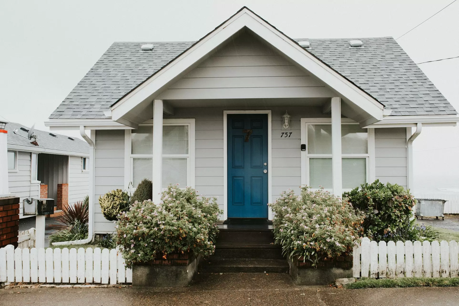 Nye Beach Cottages - Primary Image