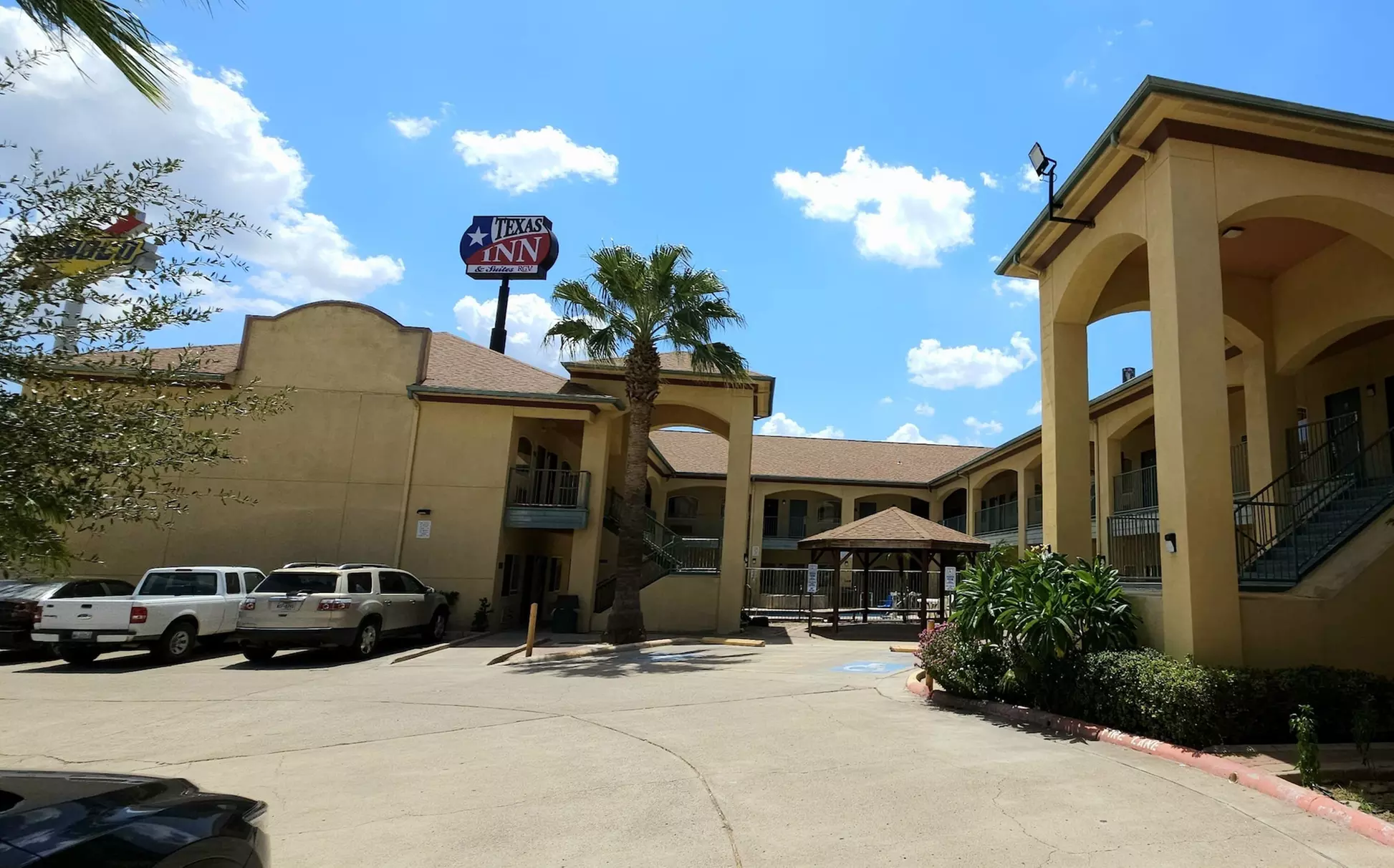 Texas Inn and Suites RGV - Primary Image
