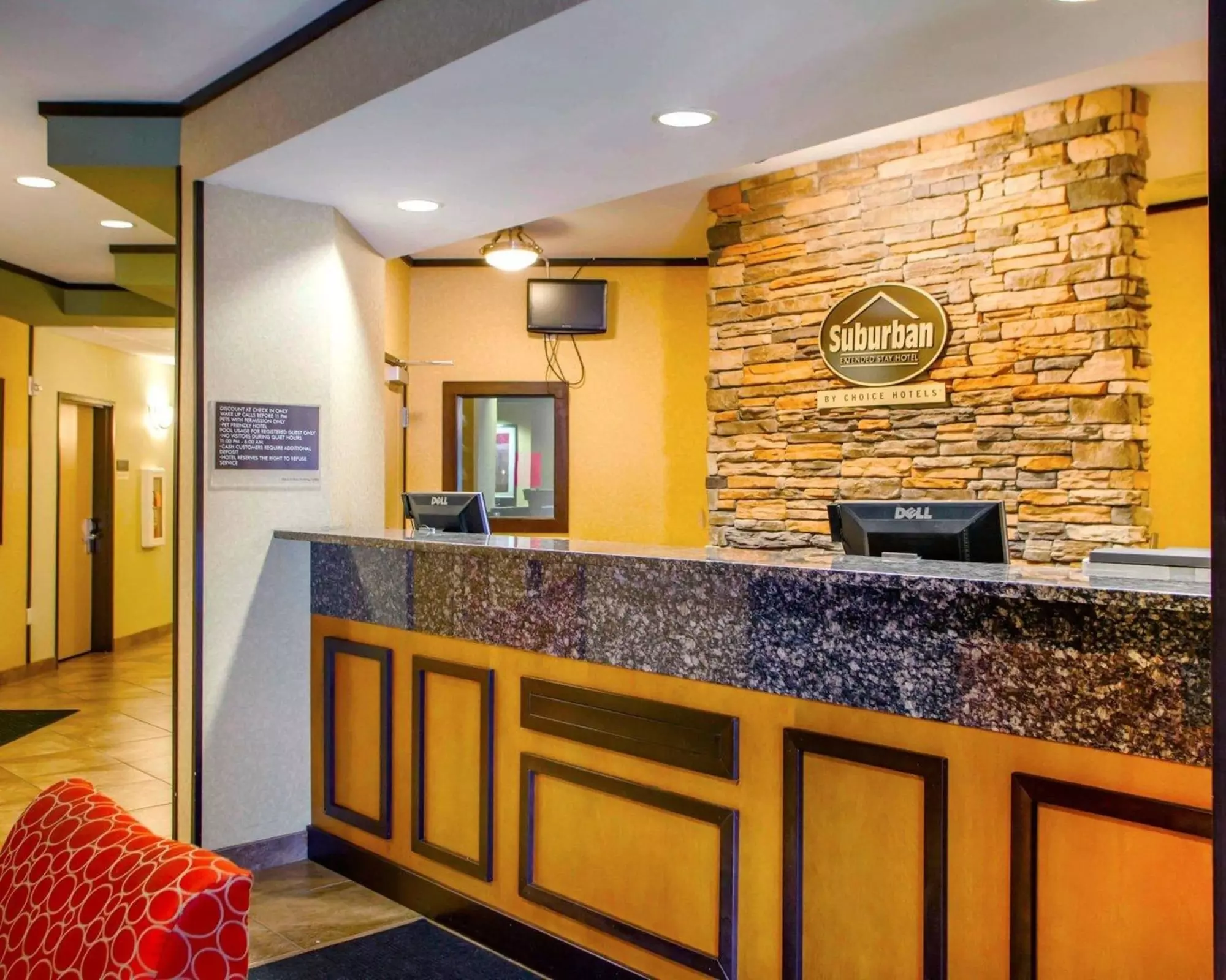 Suburban Studios Cedar Falls - Primary Image