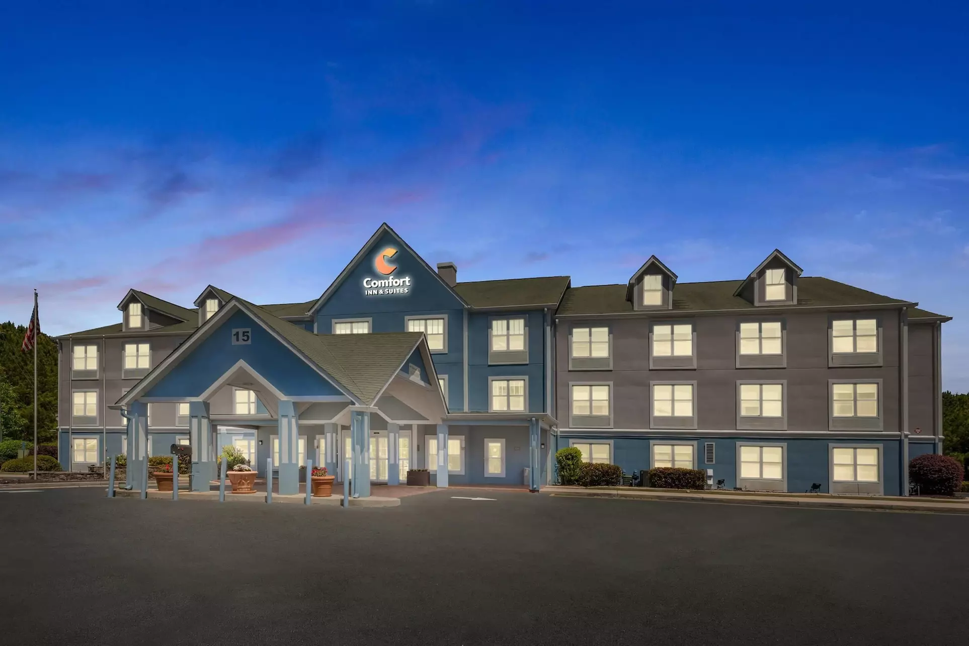 Comfort Inn & Suites Rome South - Primary Image