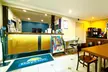 Days Inn by Wyndham Los Angeles LAX/Redondo/Manhattan Beach - Second Medium