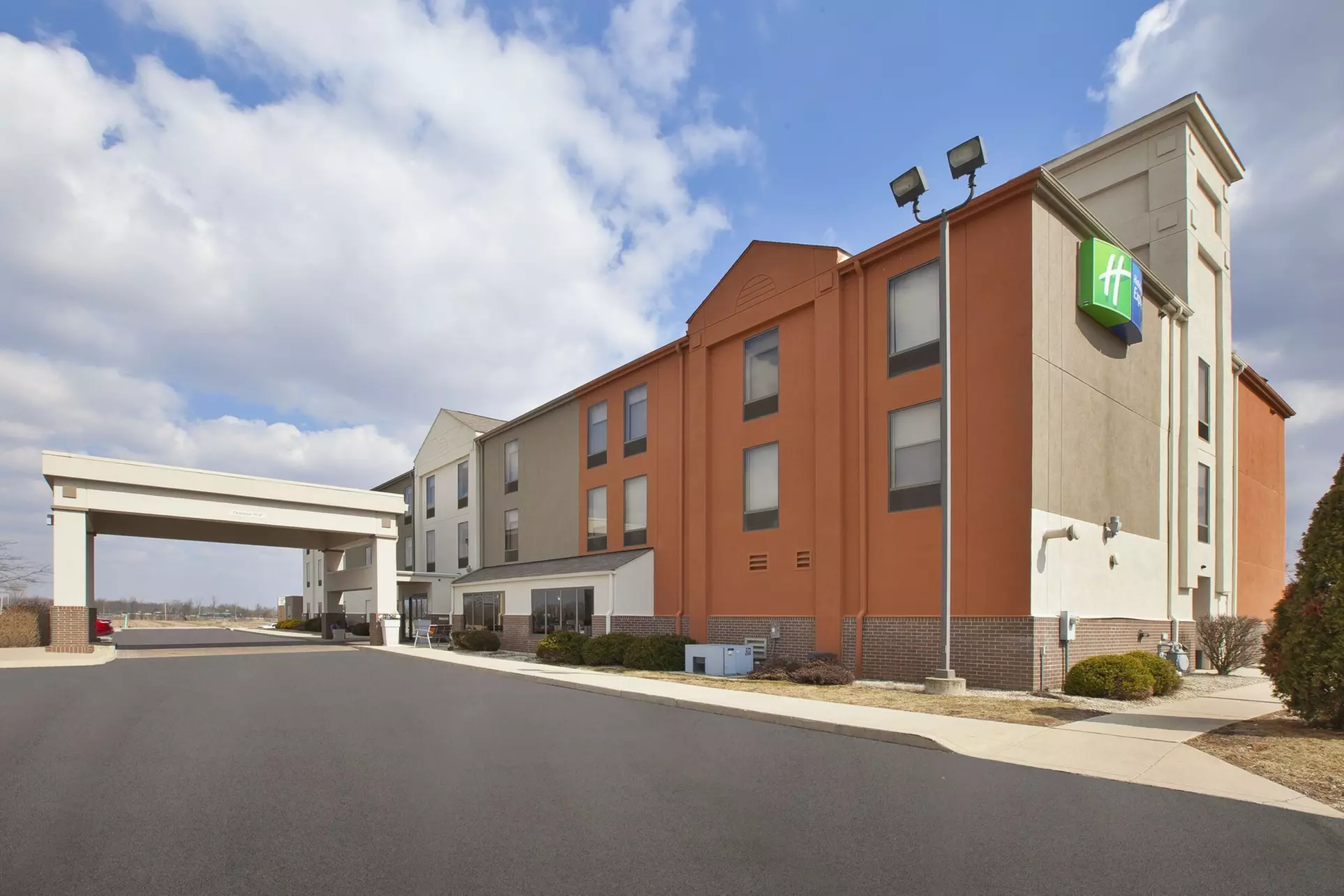 Holiday Inn Express Tiffin, an IHG Hotel - Primary Image