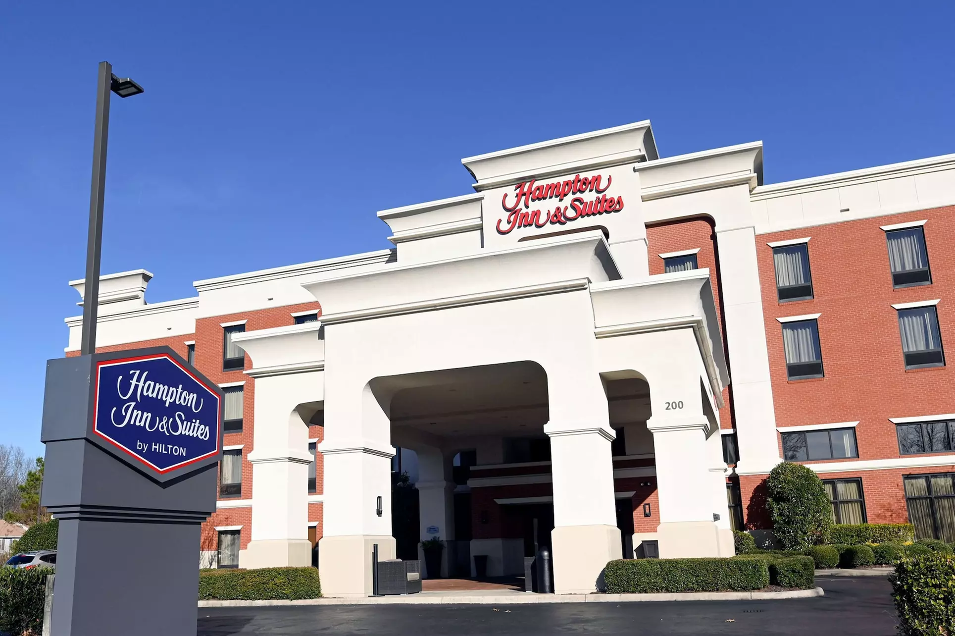 Hampton Inn Suites Smithfield - Primary Image