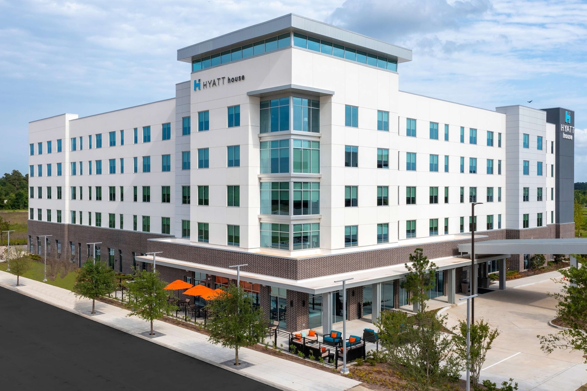 Hyatt House The Woodlands / Shenandoah