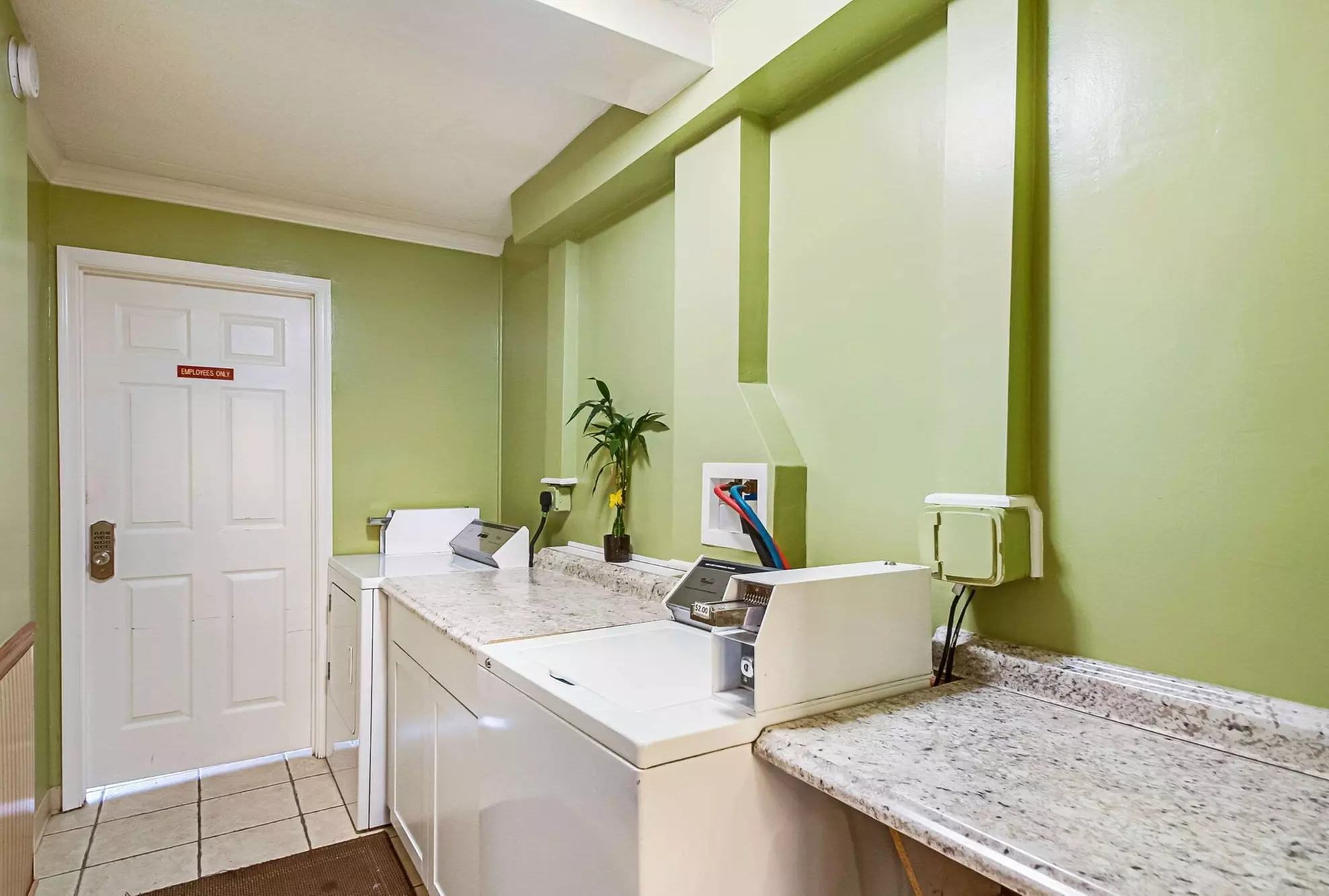 Quality Inn - Primary Image